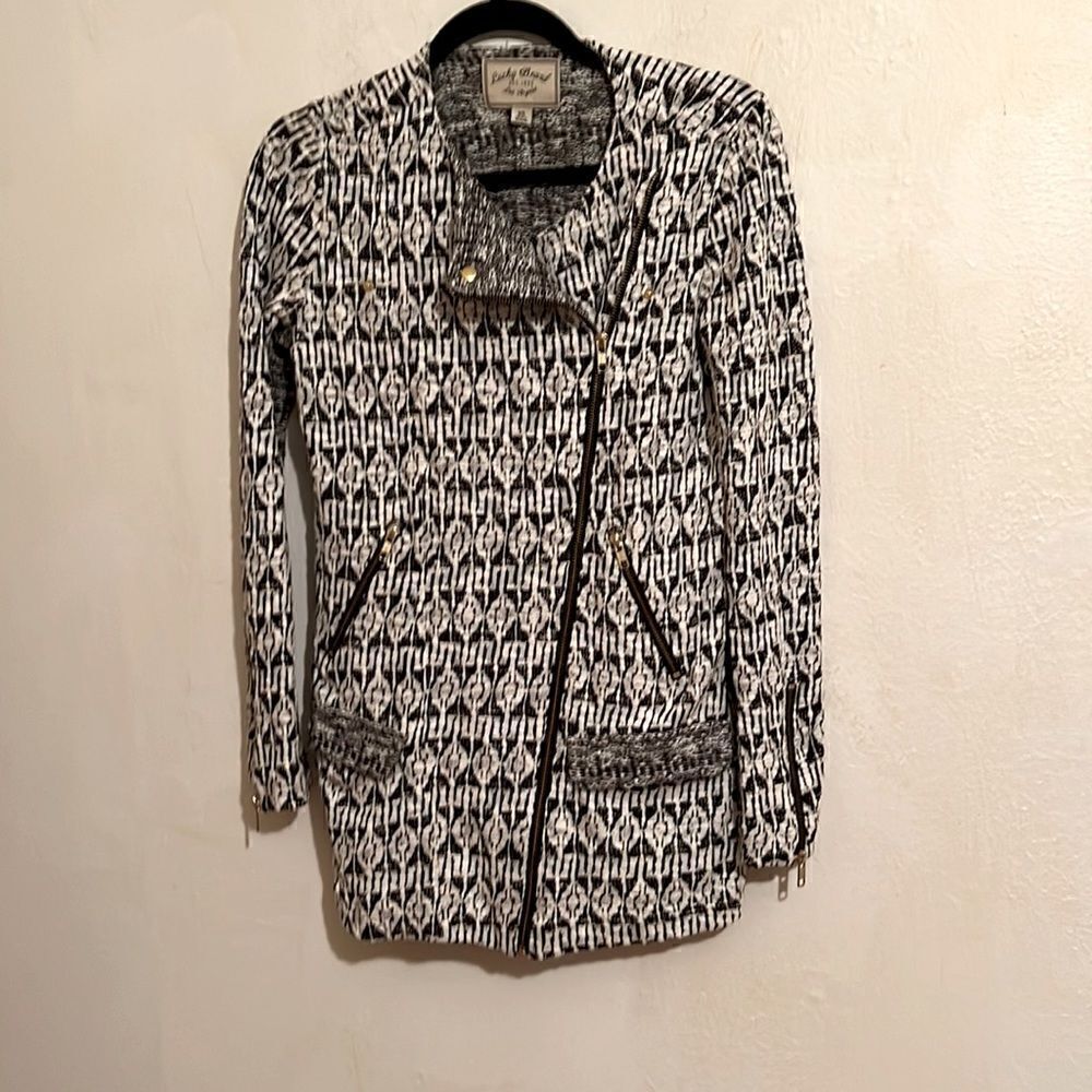 Lucky Brand Size XS Zip Front Knit Aztec Print Black and White Motto